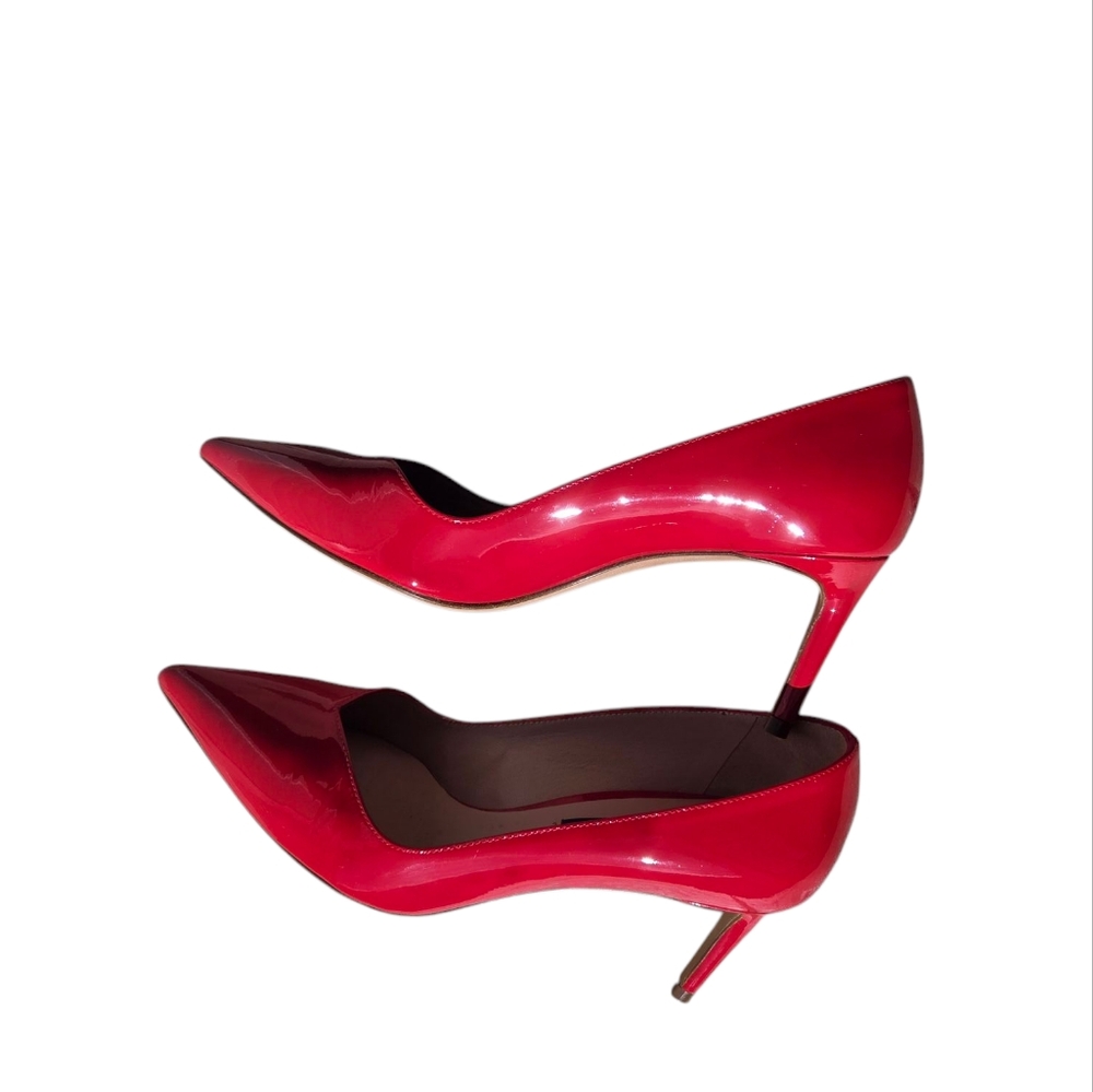 Stuart Weitzman Women's Red Patent Leather Pumps - Picture 2 of 7